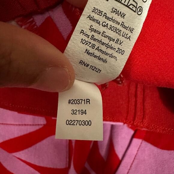 SPANX Polished On the Go Print 5" Shorts in True Red Zebra Stripe - Picture 10 of 11